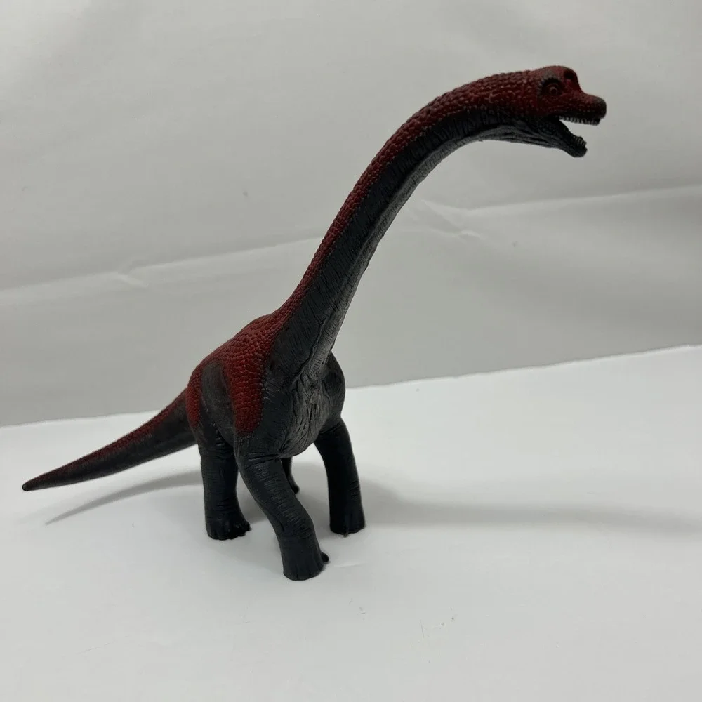 Schleich Brachiosaurus Figure Red Gray Dinosaur Figurine 2015 Realistic Figurine